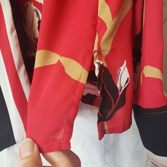 LIZ CLAIBORNE Career Petite Floral Scarf Blouse - Picture 3 of 8